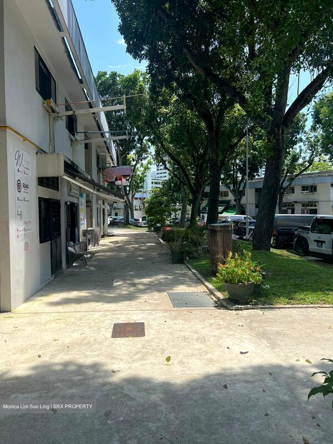 Cheng San Centre (D20), Shop House #607884461